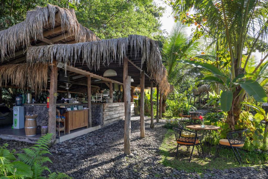 natya-river-sidemen-restaurant-gallery-7.jpg