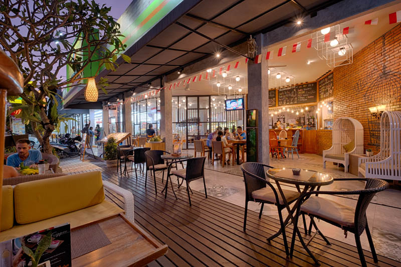 natys-cafe-jimbaran-gallery-2.jpg